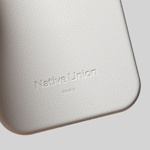 Native Union Active case funda iPhone 16 Series